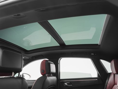 Certified 2023 Porsche Macan GTS AWD/4WD image 49