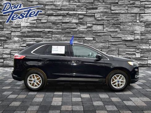 Certified 2022 Ford Edge SEL w/ Convenience Package image 2