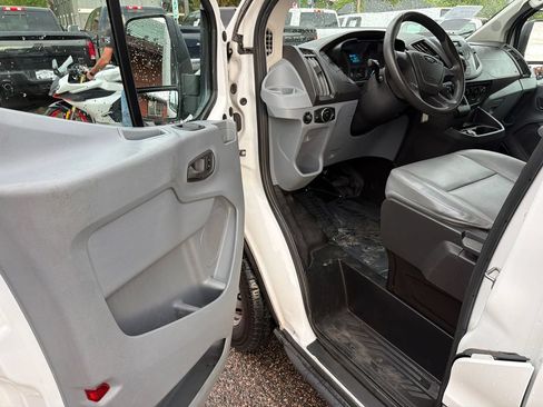 Used 2017 Ford Transit 150 130 Low Roof RWD image 8