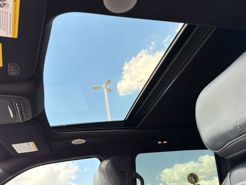 Certified 2023 Ford F150 Raptor w/ Raptor Carbon Fiber Package image 15