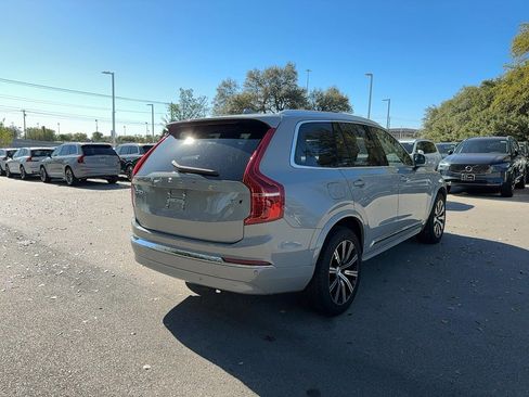 Used 2025 Volvo XC90 B6 Plus image 6