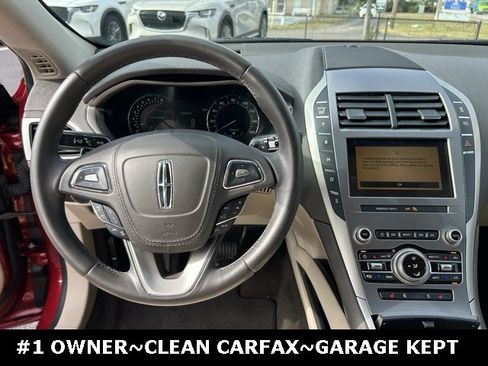 Used 2019 Lincoln MKZ Reserve image 17
