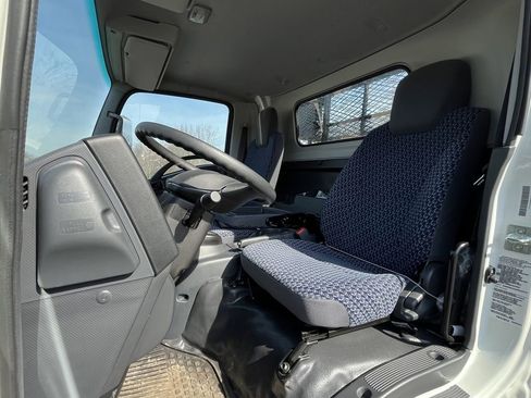 New 2024 Chevrolet Low Cab Forward image 14