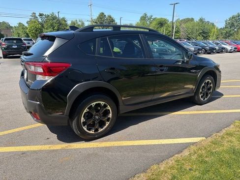 Used 2021 Subaru Crosstrek 2.0i Premium AWD/4WD image 5