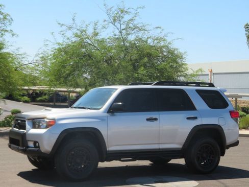 Used 2011 Toyota 4Runner Trail AWD/4WD image 1