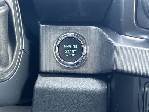 New 2026 Ford F250 Platinum image 5