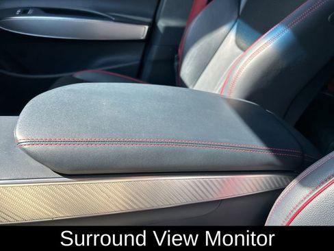 Used 2023 Genesis GV70 2.5T w/ Sport Prestige Package image 37