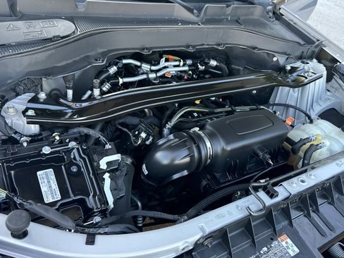 Used 2022 Ford Explorer Limited image 43