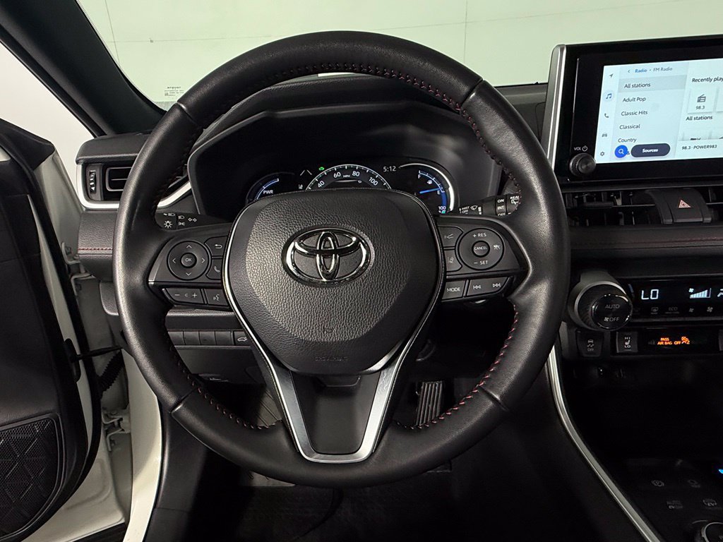 Used 2025 Toyota RAV4 SE AWD/4WD image 16