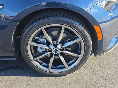 Used 2021 MAZDA MX-5 Miata RF Grand Touring image 8