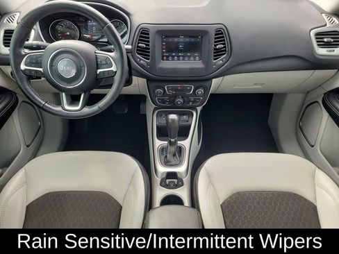 Used 2020 Jeep Compass Latitude w/ Safety & Security Group FWD image 9