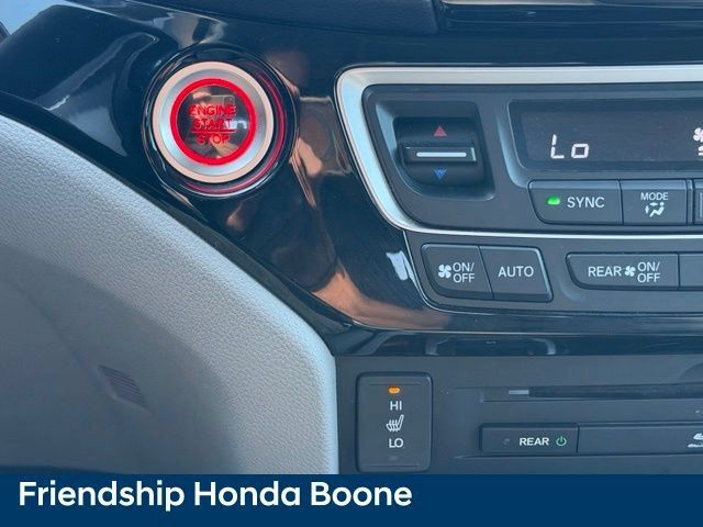 Used 2017 Honda Pilot Touring image 31