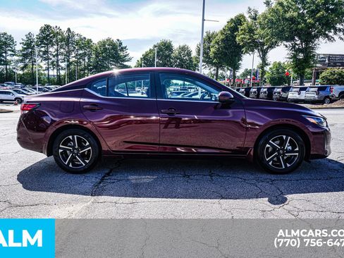 Used 2025 Nissan Sentra SV w/ All-Weather Package FWD image 10