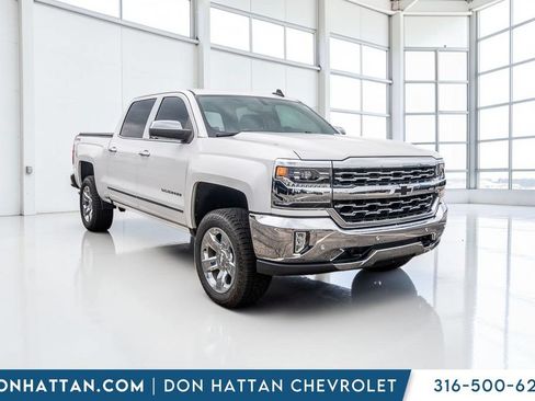 Used 2018 Chevrolet Silverado 1500 LTZ AWD/4WD image 30