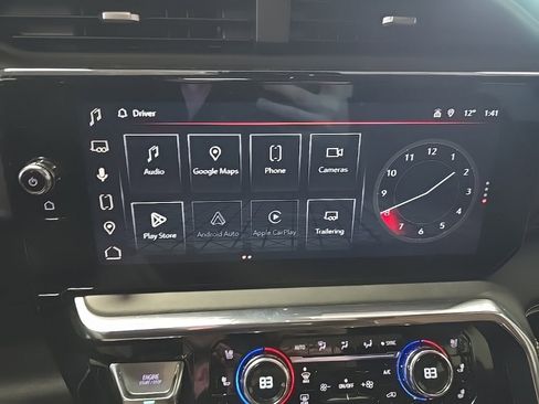 Used 2024 GMC Sierra 3500 Denali Ultimate image 18