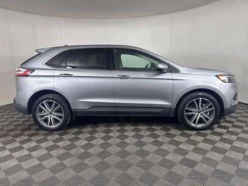 Certified 2023 Ford Edge Titanium AWD/4WD image 2
