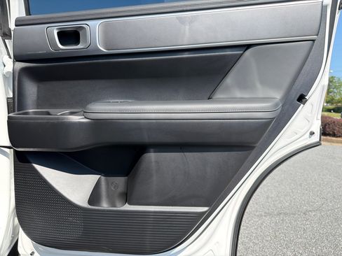 Certified 2025 Hyundai Santa Fe XRT AWD/4WD image 16