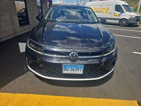 Used 2025 Volkswagen Jetta S FWD image 2