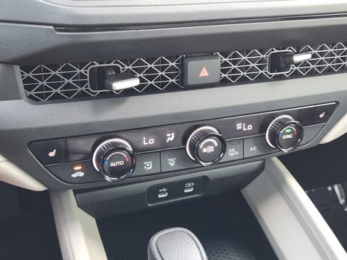 Used 2024 Honda Accord EX image 12