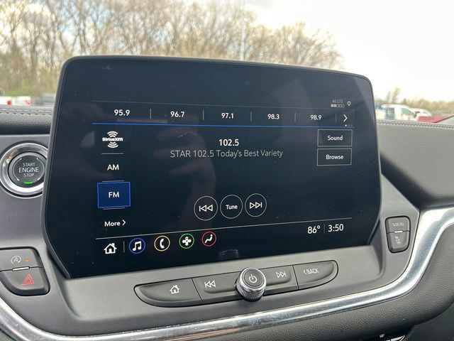 Used 2025 Chevrolet Blazer LT AWD/4WD image 26