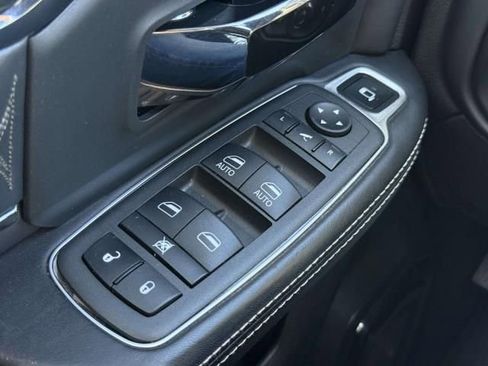 Used 2022 RAM 2500 Limited image 17