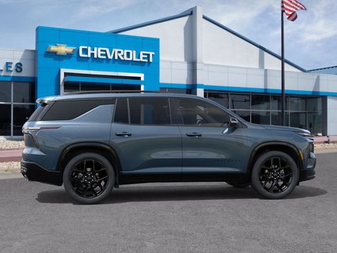 New 2026 Chevrolet Traverse RS image 5