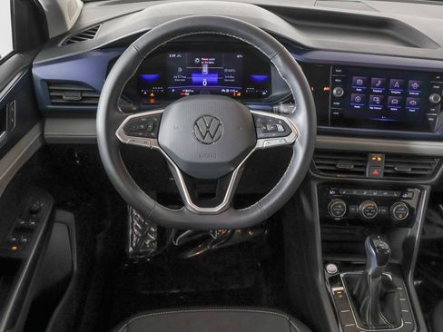 Used 2024 Volkswagen Taos SE w/ Black Wheel Plus Package AWD/4WD image 37