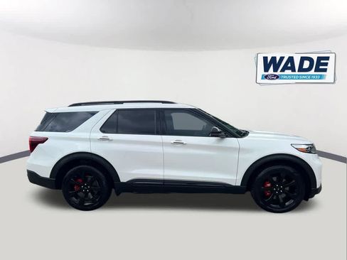 Certified 2021 Ford Explorer ST w/ Equipment Group 401A AWD/4WD image 4