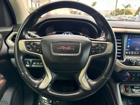 Used 2021 GMC Acadia Denali FWD image 10