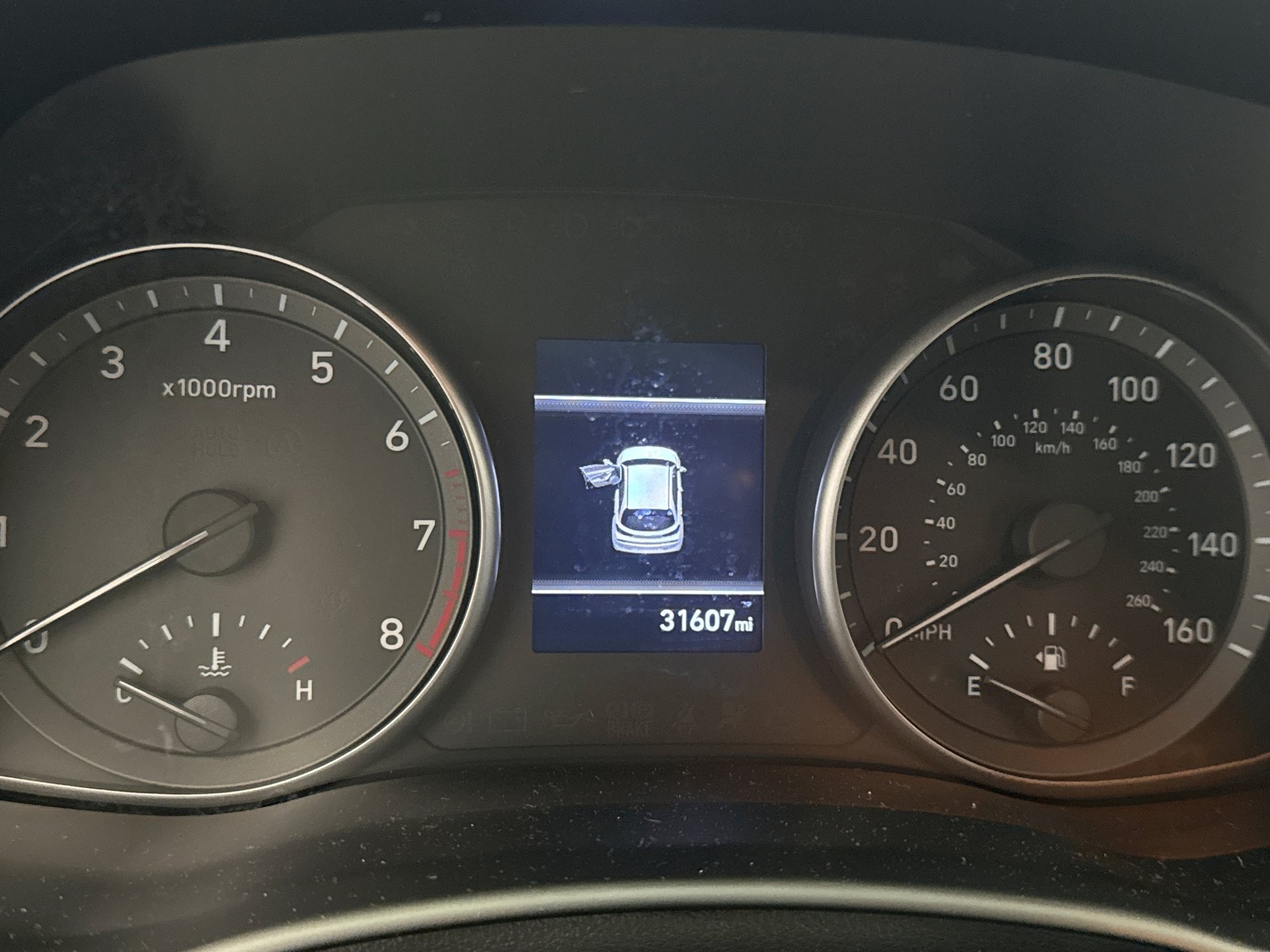 Used 2020 Hyundai Elantra GT FWD image 13