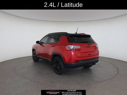 Used 2019 Jeep Compass Latitude FWD image 12