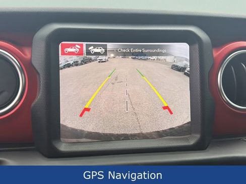 Used 2021 Jeep Wrangler Rubicon image 12