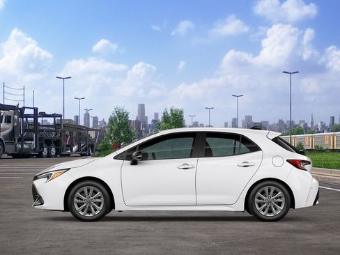 New 2026 Toyota Corolla SE image 4