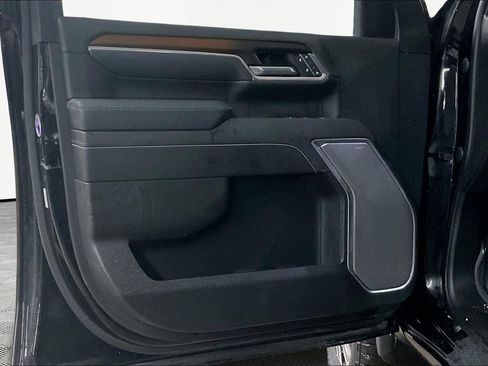 Used 2024 GMC Sierra 2500 Denali image 22