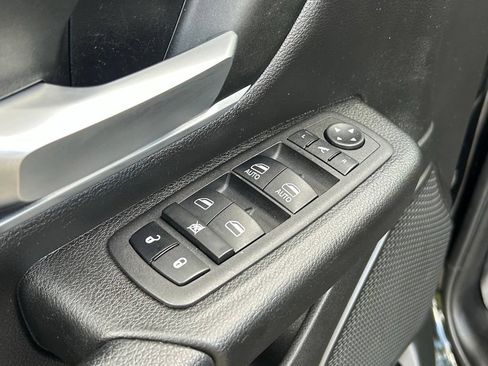 Certified 2023 RAM 1500 Big Horn AWD/4WD image 29