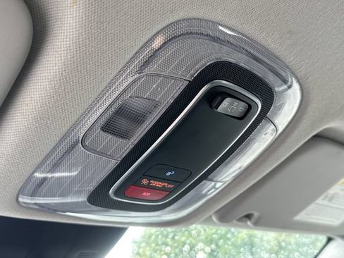 Used 2025 Hyundai Kona SE FWD image 26
