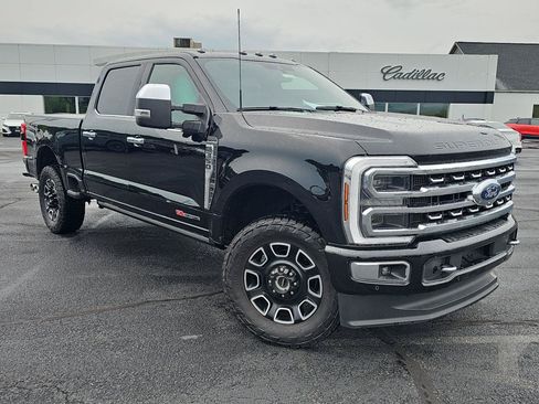 Used 2024 Ford F350 Platinum AWD/4WD image 3