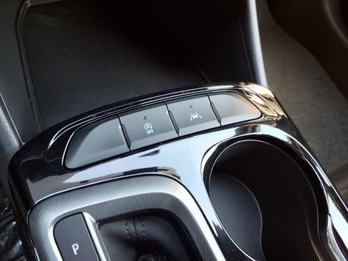 New 2026 Buick Envista Sport Touring w/ Convenience I Package image 32