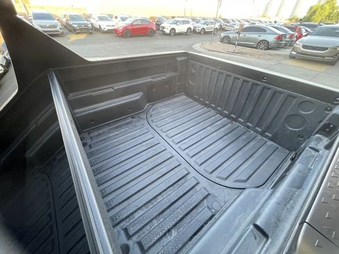 Used 2023 Hyundai Santa Cruz SEL image 15