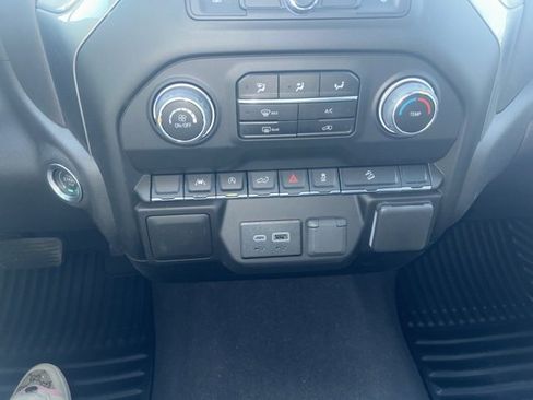 Used 2025 Chevrolet Silverado 1500 Custom Trail Boss image 30