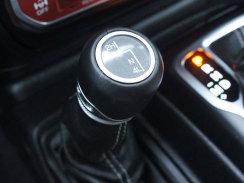 Used 2021 Jeep Wrangler Rubicon w/ Steel Bumper Group image 11