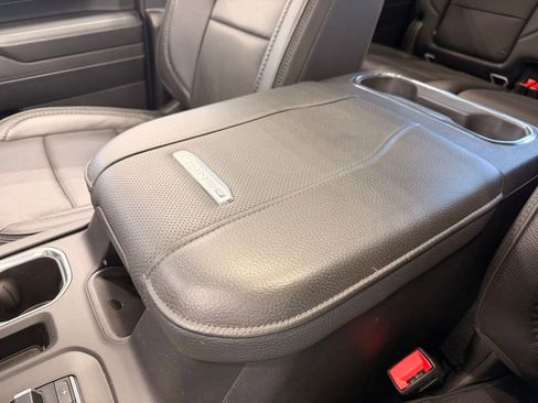 Used 2024 GMC Sierra 2500 Denali w/ Denali Reserve Package image 43