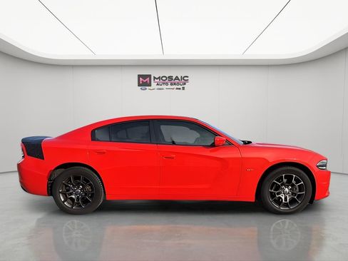 Used 2018 Dodge Charger GT image 10