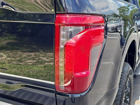 New 2025 Ford F150 XLT w/ Equipment Group 302A MID image 6