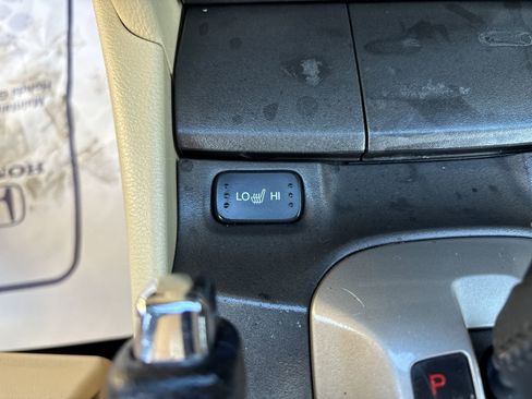 Used 2010 Honda Crosstour EX-L image 27