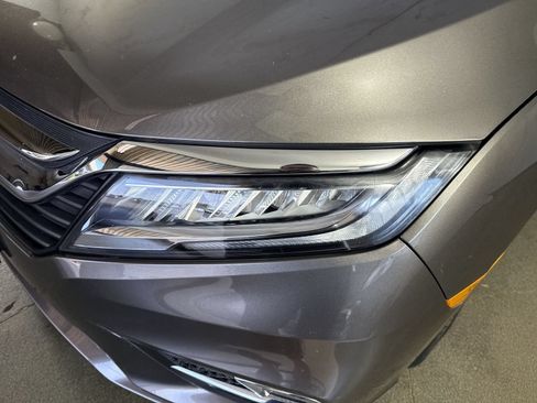 Used 2018 Honda Odyssey Touring image 29