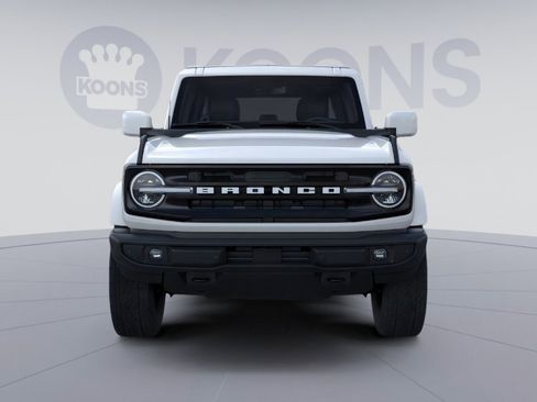 New 2026 Ford Bronco Outer Banks AWD/4WD image 8