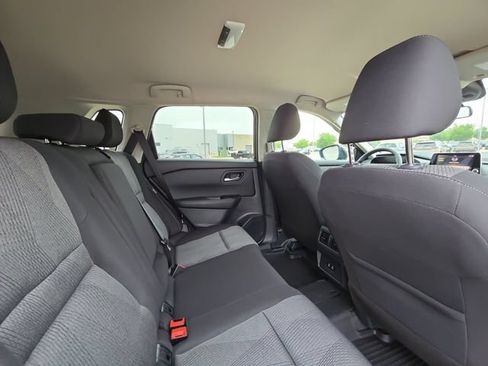 New 2026 Nissan Rogue SV FWD image 27