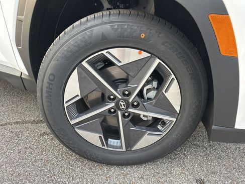 New 2026 Hyundai Tucson SEL image 11