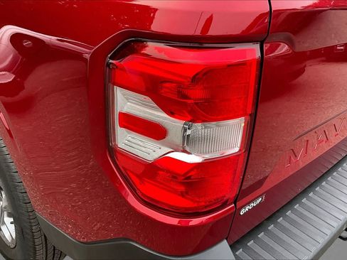 Used 2025 Ford Maverick XLT w/ XLT Luxury Package AWD/4WD image 27